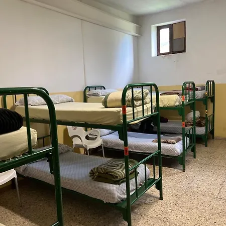 Albergue Municipal * San Martín del Camino