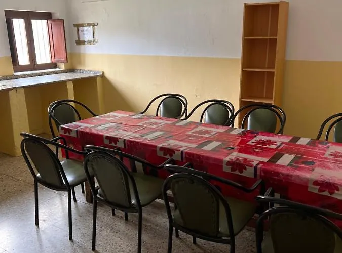 Albergue Municipal * San Martín del Camino