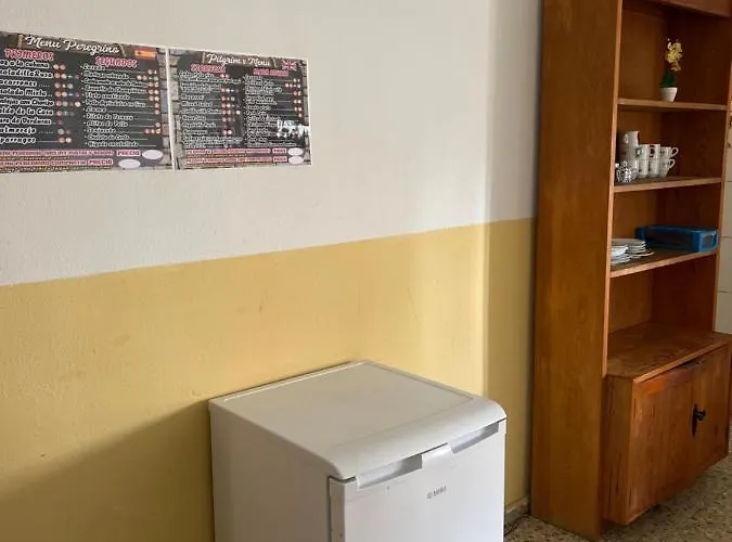 Albergue Municipal 호스텔 *