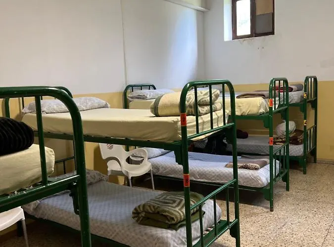 Albergue Municipal * 산 마르틴 델 카미노